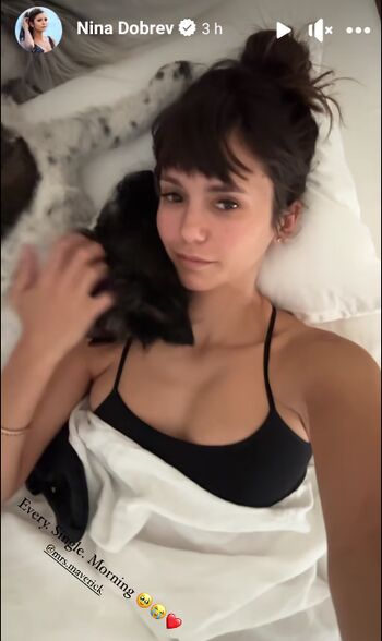 Nina Dobrev