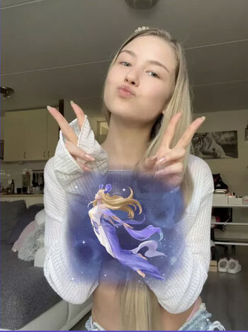 Noelli_fxe