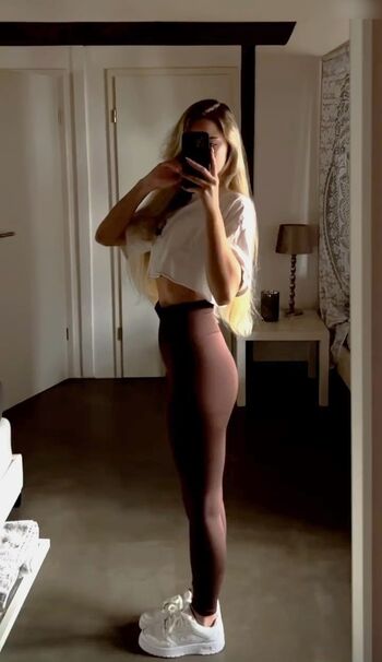 Noelli_fxe