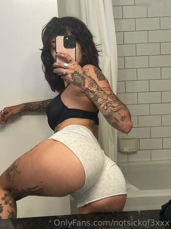 Notsick3 - Keaton Belle