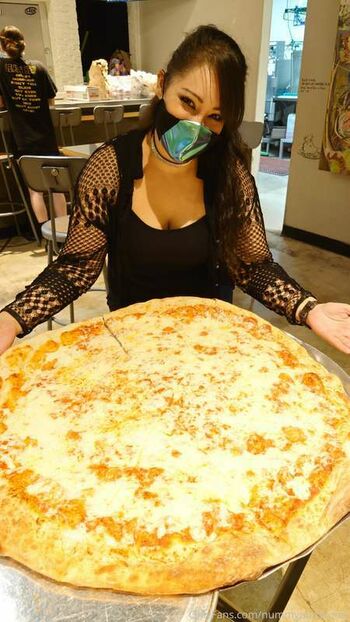Nummynomnoms