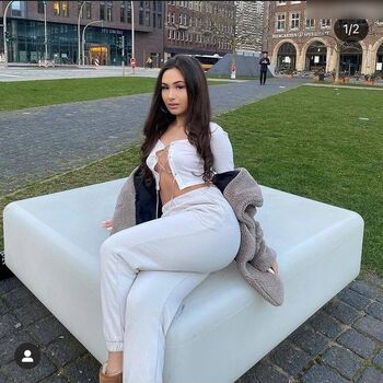 nurcinaleyna - Influencer