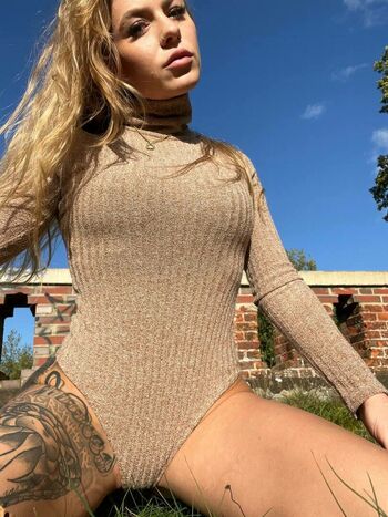 Nurselayla