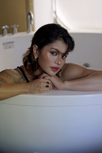 Nyaaati
