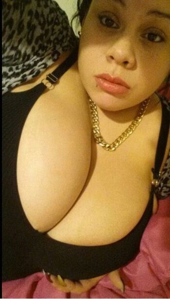Nyx.Buxom