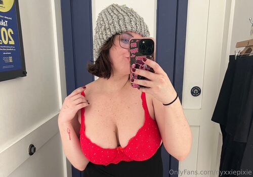 nyxxiepixie