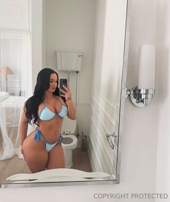 officialkrissytaylor