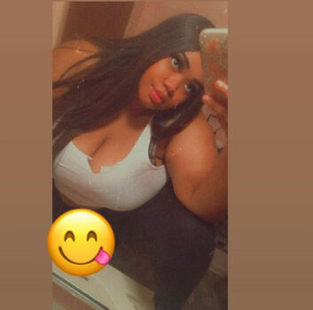 Officialmonaiii