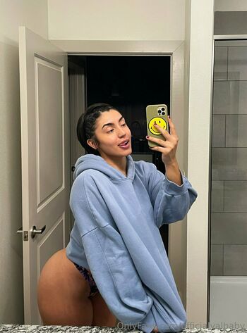 Officialvalbaby