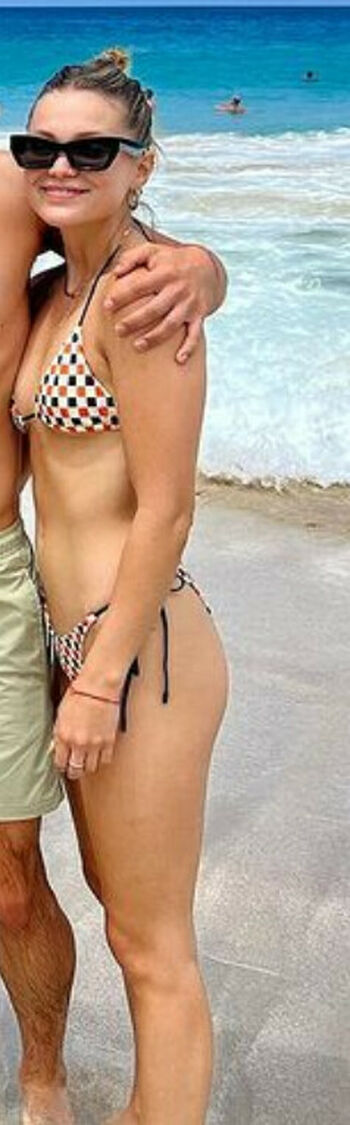 Olivia Holt