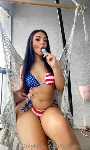 Olivia Marina