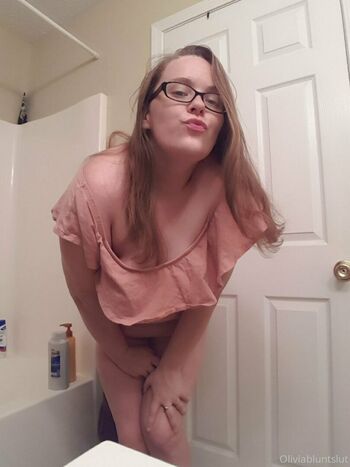 oliviabluntslut