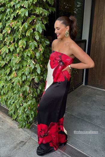 Olympia Valance