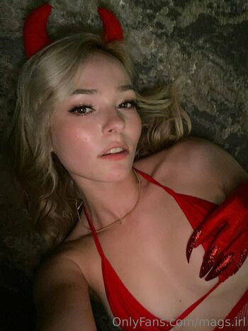 OMGCosplay
