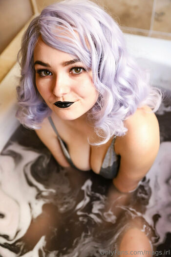 OMGCosplay