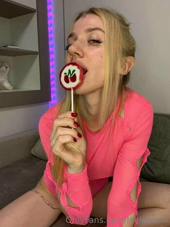outlaw_blonde