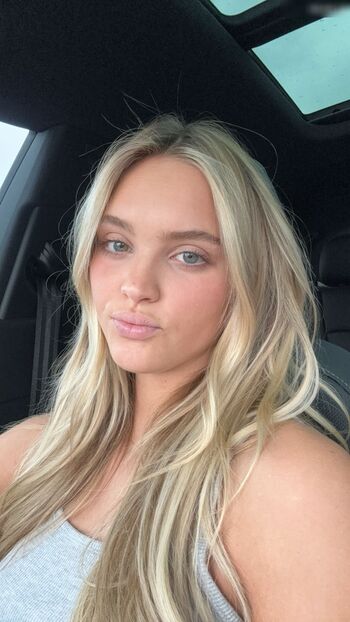 Paige Mackenzie