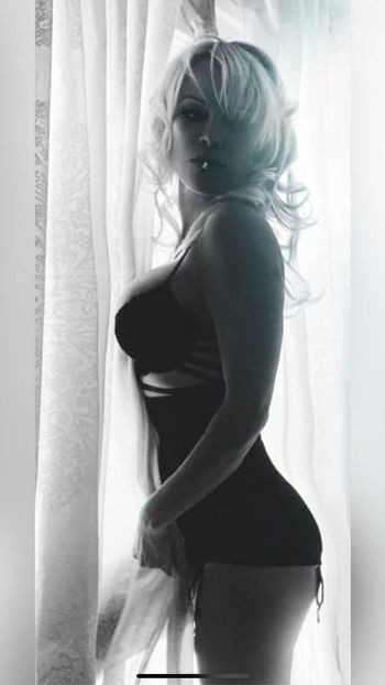 Pamela Anderson