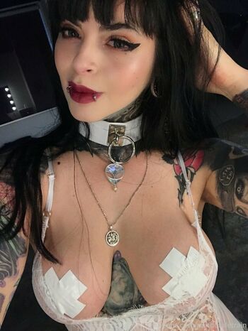 Pandora Letrain