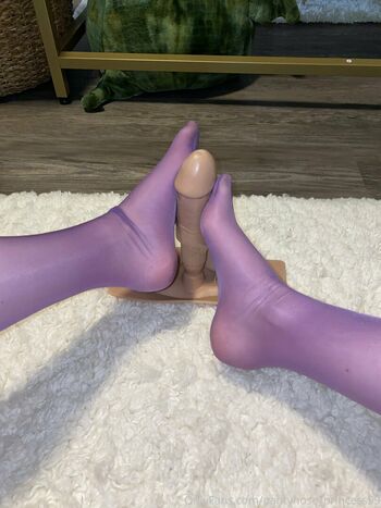 pantyhose_princess99
