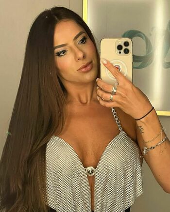 Paola Machado