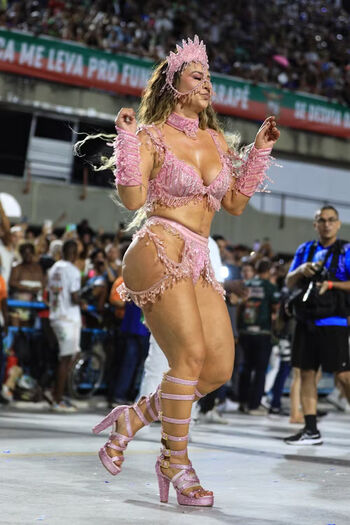 Paolla Oliveira