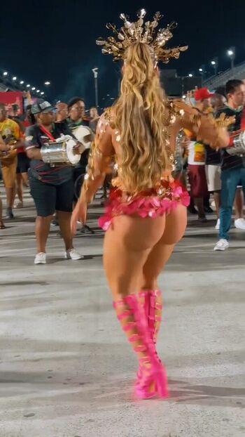 Paolla Oliveira