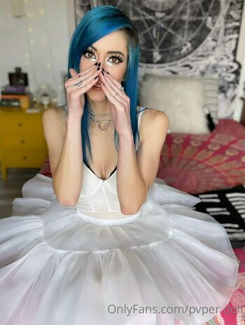 Paper.doll