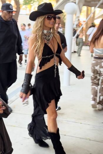 Paris Hilton
