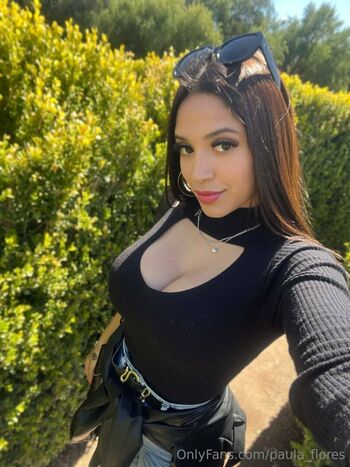 paula_flores