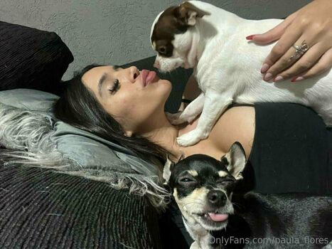 paula_flores