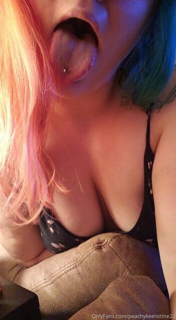 peachykeenstine22