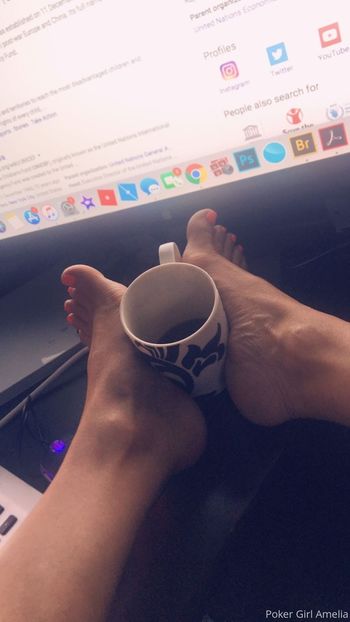 peachyqueenamelia