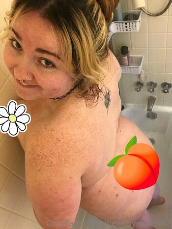 peachyxkeen02