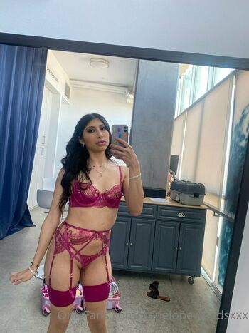 penelopewoodsxxx