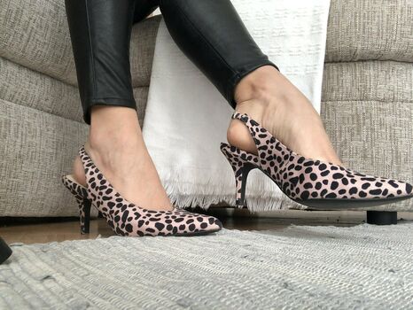 perfectteenfeet