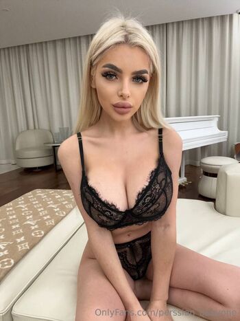 perssian_babyone