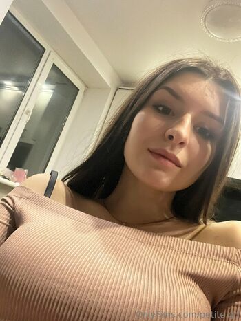 petite.grl