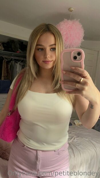 Petiteblondey