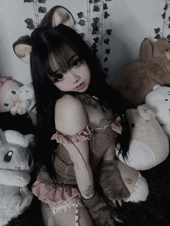 PetiteKitti