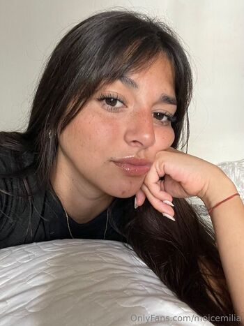 petitemeliii