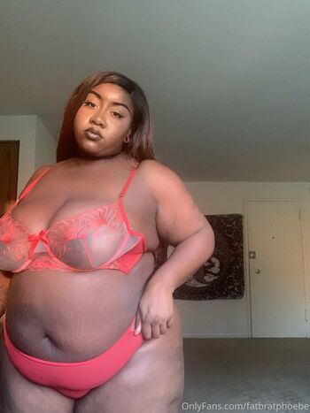 phat_ass_phoebe