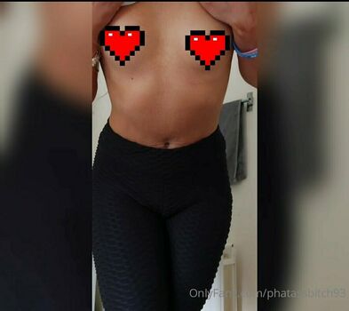 phatassbitch93