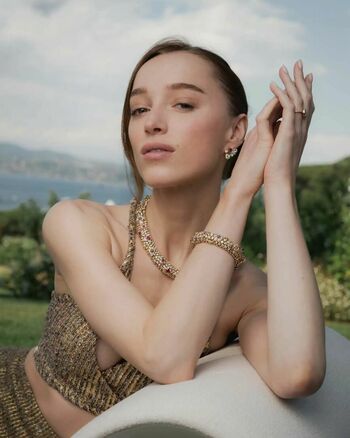Phoebe Dynevor