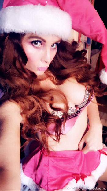 Phoebe Price