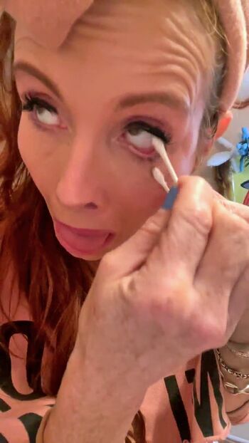 Phoebe Price