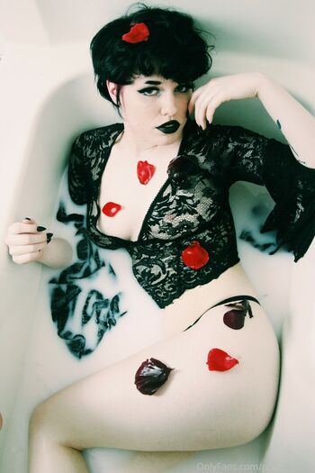 phoenfatale