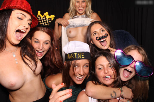 Photobox Flashes