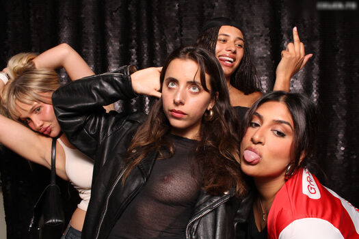 Photobox Flashes