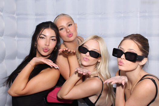 Photobox Flashes